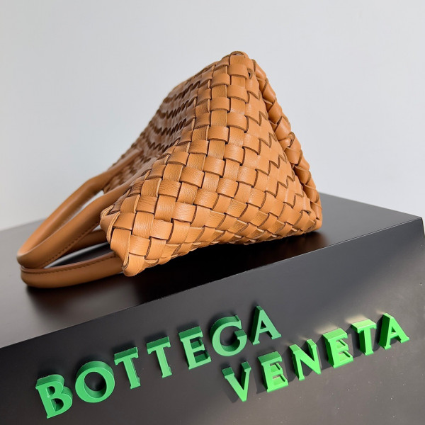 BOTTEGA VENETA MINI CABAT [Bottega418] CELINE CHANEL ACCESSORIES LOEWE SHOES LOUIS VUITTON DIRO YSL OTHER BRAND HANDBAGS BALENCIAGA BOTTEGA VENETA GOYARD HERMES BURBERRY VALENTINO GUCCI FENDI MIUMIU CHLOE PRADA BVLGARI SUITCASE NEW ARRIVAL 