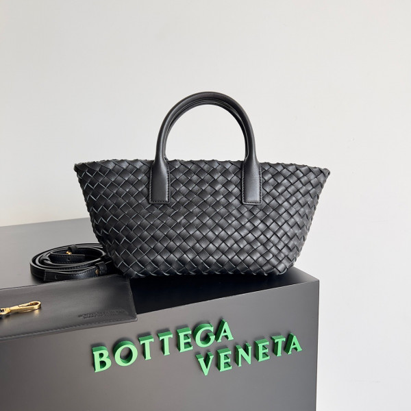 BOTTEGA VENETA MINI CABAT [Bottega417] CELINE CHANEL ACCESSORIES LOEWE SHOES LOUIS VUITTON DIRO YSL OTHER BRAND HANDBAGS BALENCIAGA BOTTEGA VENETA GOYARD HERMES BURBERRY VALENTINO GUCCI FENDI MIUMIU CHLOE PRADA BVLGARI SUITCASE NEW ARRIVAL 