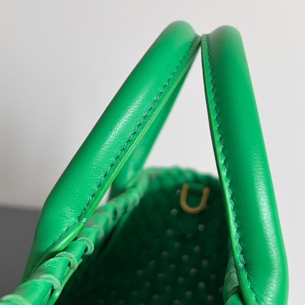 BOTTEGA VENETA MINI CABAT [Bottega419] CELINE CHANEL ACCESSORIES LOEWE SHOES LOUIS VUITTON DIRO YSL OTHER BRAND HANDBAGS BALENCIAGA BOTTEGA VENETA GOYARD HERMES BURBERRY VALENTINO GUCCI FENDI MIUMIU CHLOE PRADA BVLGARI SUITCASE NEW ARRIVAL 