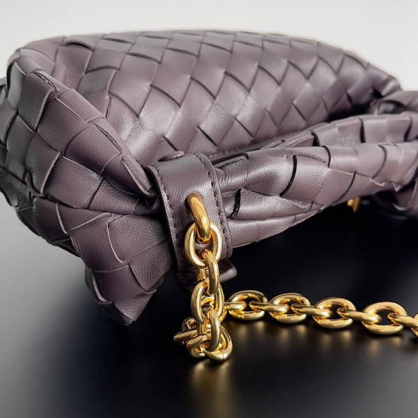 BOTTEGA VENETA MINI JODIE [Bottega413] CELINE CHANEL ACCESSORIES LOEWE SHOES LOUIS VUITTON DIRO YSL OTHER BRAND HANDBAGS BALENCIAGA BOTTEGA VENETA GOYARD HERMES BURBERRY VALENTINO GUCCI FENDI MIUMIU CHLOE PRADA BVLGARI SUITCASE NEW ARRIVAL 