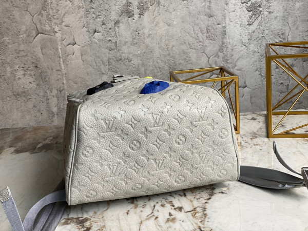LOUIS VUITTON ELLIPSE BACKPACK [Louis1919] CELINE CHANEL ACCESSORIES LOEWE SHOES LOUIS VUITTON DIRO YSL OTHER BRAND HANDBAGS BALENCIAGA BOTTEGA VENETA GOYARD HERMES BURBERRY VALENTINO GUCCI FENDI MIUMIU CHLOE PRADA BVLGARI SUITCASE NEW ARRIVAL 