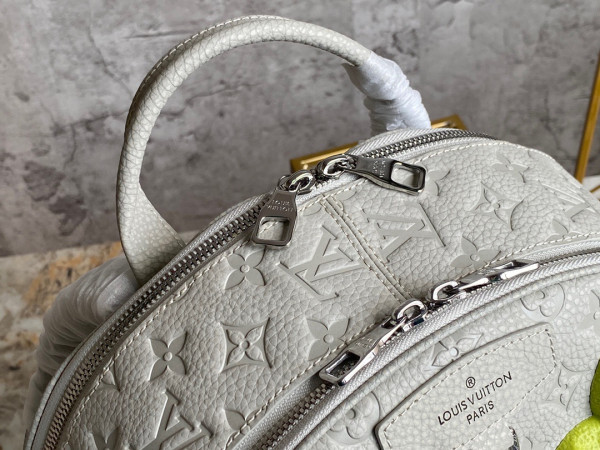 LOUIS VUITTON ELLIPSE BACKPACK [Louis1919] CELINE CHANEL ACCESSORIES LOEWE SHOES LOUIS VUITTON DIRO YSL OTHER BRAND HANDBAGS BALENCIAGA BOTTEGA VENETA GOYARD HERMES BURBERRY VALENTINO GUCCI FENDI MIUMIU CHLOE PRADA BVLGARI SUITCASE NEW ARRIVAL 