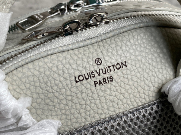 LOUIS VUITTON ELLIPSE BACKPACK [Louis1919] CELINE CHANEL ACCESSORIES LOEWE SHOES LOUIS VUITTON DIRO YSL OTHER BRAND HANDBAGS BALENCIAGA BOTTEGA VENETA GOYARD HERMES BURBERRY VALENTINO GUCCI FENDI MIUMIU CHLOE PRADA BVLGARI SUITCASE NEW ARRIVAL 