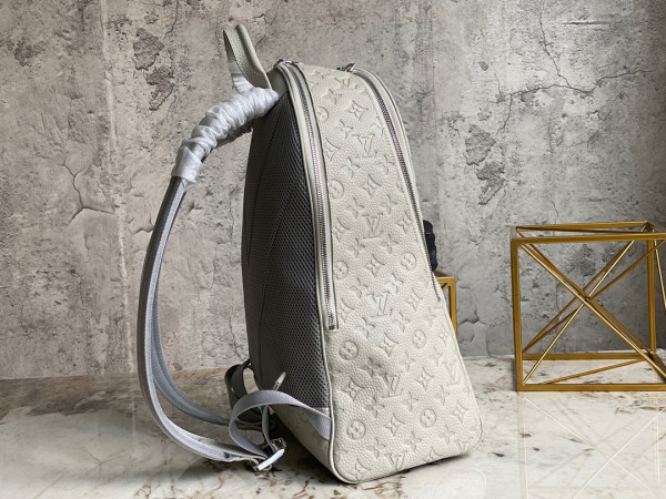 LOUIS VUITTON ELLIPSE BACKPACK [Louis1919] CELINE CHANEL ACCESSORIES LOEWE SHOES LOUIS VUITTON DIRO YSL OTHER BRAND HANDBAGS BALENCIAGA BOTTEGA VENETA GOYARD HERMES BURBERRY VALENTINO GUCCI FENDI MIUMIU CHLOE PRADA BVLGARI SUITCASE NEW ARRIVAL 