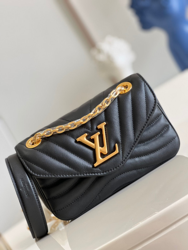 (image for) LOUIS VUITTON NEW WAVE CHAIN BAG PM
