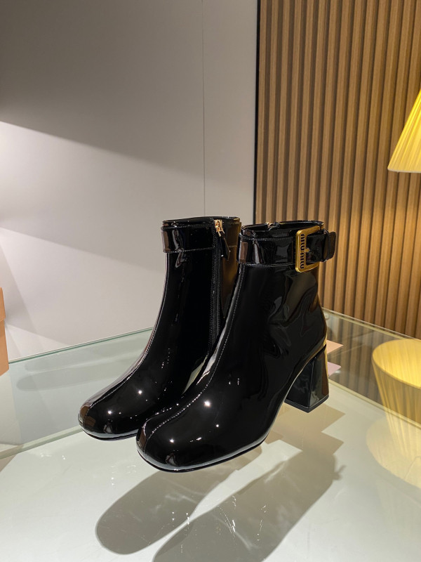 MIU MIU BOOTS [Miumiu3] CELINE CHANEL ACCESSORIES LOEWE SHOES LOUIS VUITTON DIRO YSL OTHER BRAND HANDBAGS BALENCIAGA BOTTEGA VENETA GOYARD HERMES BURBERRY VALENTINO GUCCI FENDI MIUMIU CHLOE PRADA BVLGARI SUITCASE NEW ARRIVAL 