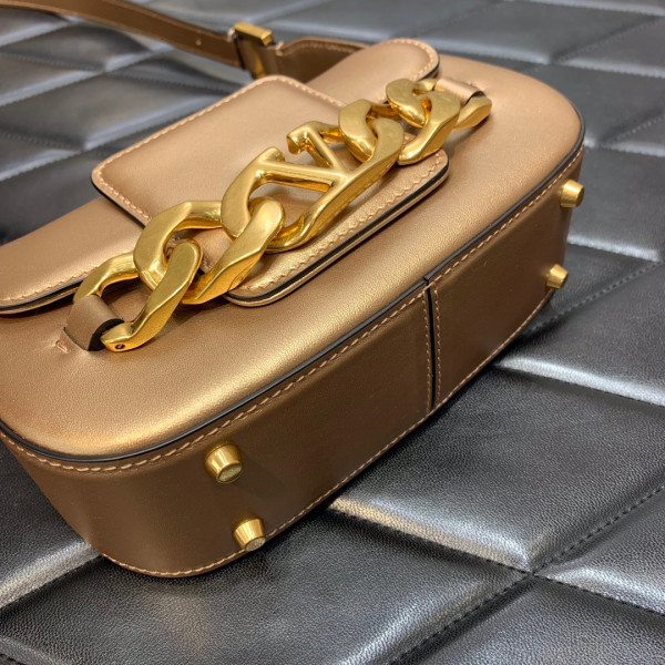 (image for) VALENTINO VLOGO CHAIN SMALL CALFSKIN SHOULDER BAG
