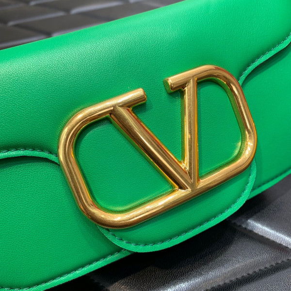 (image for) VALENTINO LOC? SMALL SHOULDER BAG IN CALFSKIN