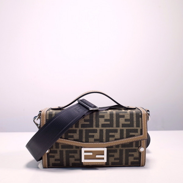 (image for) FENDI BAGUETTE SOFT TRUNK