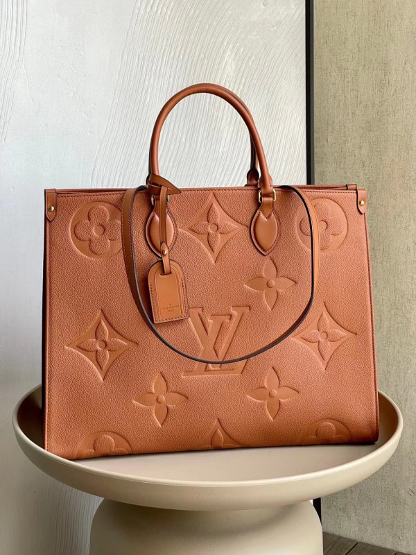LOUIS VUITTON ONTHEGO GM [M46134] CELINE CHANEL ACCESSORIES LOEWE SHOES LOUIS VUITTON DIRO YSL OTHER BRAND HANDBAGS BALENCIAGA BOTTEGA VENETA GOYARD HERMES BURBERRY VALENTINO GUCCI FENDI MIUMIU CHLOE PRADA BVLGARI SUITCASE NEW ARRIVAL 