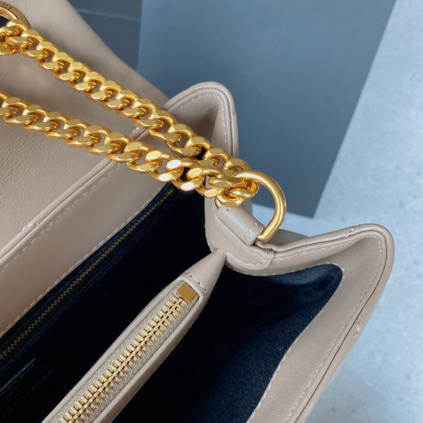 YSL LOULOU MEDIUM [YSL585] CELINE CHANEL ACCESSORIES LOEWE SHOES LOUIS VUITTON DIRO YSL OTHER BRAND HANDBAGS BALENCIAGA BOTTEGA VENETA GOYARD HERMES BURBERRY VALENTINO GUCCI FENDI MIUMIU CHLOE PRADA BVLGARI SUITCASE NEW ARRIVAL 