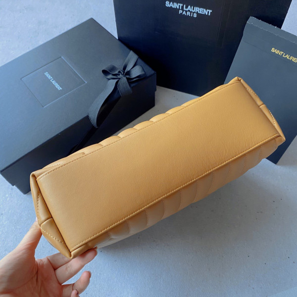 YSL LOULOU MEDIUM [YSL581] CELINE CHANEL ACCESSORIES LOEWE SHOES LOUIS VUITTON DIRO YSL OTHER BRAND HANDBAGS BALENCIAGA BOTTEGA VENETA GOYARD HERMES BURBERRY VALENTINO GUCCI FENDI MIUMIU CHLOE PRADA BVLGARI SUITCASE NEW ARRIVAL 