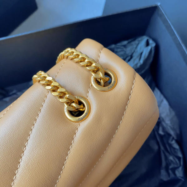 YSL LOULOU SMALL [YSL580] CELINE CHANEL ACCESSORIES LOEWE SHOES LOUIS VUITTON DIRO YSL OTHER BRAND HANDBAGS BALENCIAGA BOTTEGA VENETA GOYARD HERMES BURBERRY VALENTINO GUCCI FENDI MIUMIU CHLOE PRADA BVLGARI SUITCASE NEW ARRIVAL 