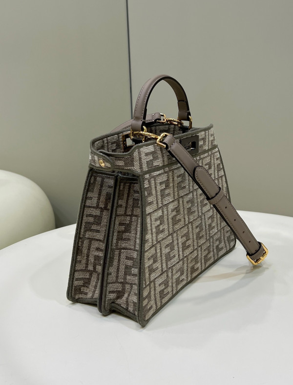 Fendi PeekabooISeeU-27x21x11CM [Fendi609] CELINE CHANEL ACCESSORIES LOEWE SHOES LOUIS VUITTON DIRO YSL OTHER BRAND HANDBAGS BALENCIAGA BOTTEGA VENETA GOYARD HERMES BURBERRY VALENTINO GUCCI FENDI MIUMIU CHLOE PRADA BVLGARI SUITCASE NEW ARRIVAL 
