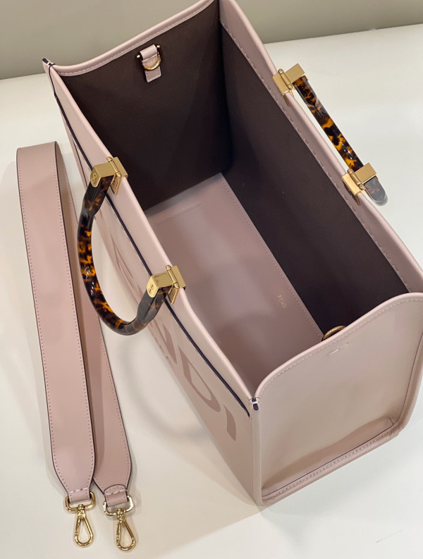 Fendi Sunshine Medium-35*17*31cm [Fendi606] CELINE CHANEL ACCESSORIES LOEWE SHOES LOUIS VUITTON DIRO YSL OTHER BRAND HANDBAGS BALENCIAGA BOTTEGA VENETA GOYARD HERMES BURBERRY VALENTINO GUCCI FENDI MIUMIU CHLOE PRADA BVLGARI SUITCASE NEW ARRIVAL 