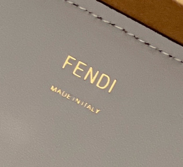 Fendi Sunshine Medium-35*17*31cm [Fendi605] CELINE CHANEL ACCESSORIES LOEWE SHOES LOUIS VUITTON DIRO YSL OTHER BRAND HANDBAGS BALENCIAGA BOTTEGA VENETA GOYARD HERMES BURBERRY VALENTINO GUCCI FENDI MIUMIU CHLOE PRADA BVLGARI SUITCASE NEW ARRIVAL 