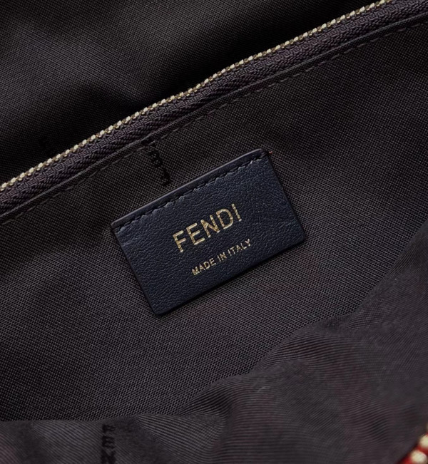FENDI BY THE WAY MEDIUM-27-13-15cm [Fendi598] CELINE CHANEL ACCESSORIES LOEWE SHOES LOUIS VUITTON DIRO YSL OTHER BRAND HANDBAGS BALENCIAGA BOTTEGA VENETA GOYARD HERMES BURBERRY VALENTINO GUCCI FENDI MIUMIU CHLOE PRADA BVLGARI SUITCASE NEW ARRIVAL 