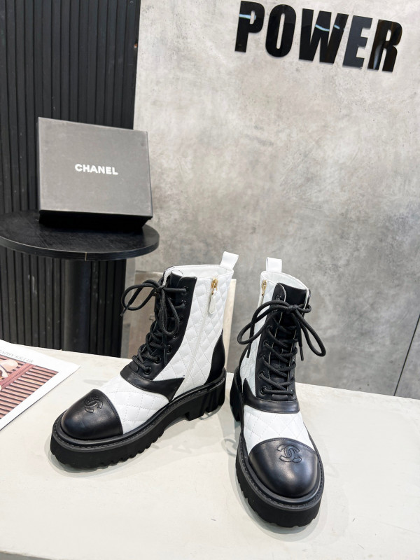 CL ANKLE BOOTS [CL2634] CELINE CHANEL ACCESSORIES LOEWE SHOES LOUIS VUITTON DIRO YSL OTHER BRAND HANDBAGS BALENCIAGA BOTTEGA VENETA GOYARD HERMES BURBERRY VALENTINO GUCCI FENDI MIUMIU CHLOE PRADA BVLGARI SUITCASE NEW ARRIVAL 