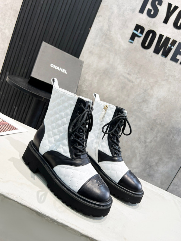 CL ANKLE BOOTS [CL2634] CELINE CHANEL ACCESSORIES LOEWE SHOES LOUIS VUITTON DIRO YSL OTHER BRAND HANDBAGS BALENCIAGA BOTTEGA VENETA GOYARD HERMES BURBERRY VALENTINO GUCCI FENDI MIUMIU CHLOE PRADA BVLGARI SUITCASE NEW ARRIVAL 