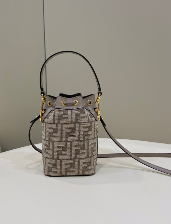 FENDI MON TRESOR-12*18*10CM (image for) FENDI MON TRESOR-12*18*10CM