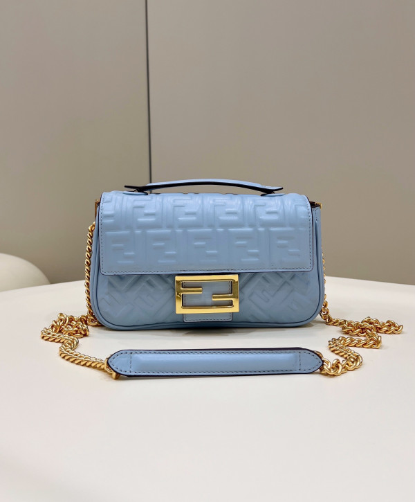 (image for) FENDI BAGUETTE CHAIN MIDI 397B98-24*14*7CM