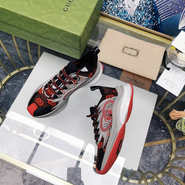 (image for) GUCCI Run sneaker