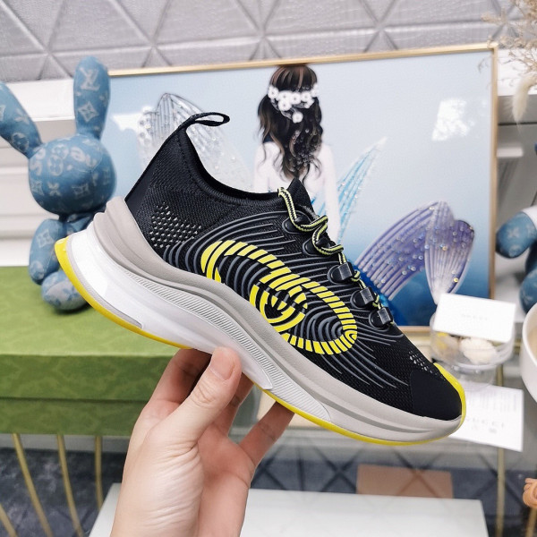 (image for) GUCCI Run sneaker
