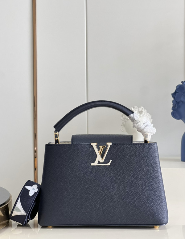 (image for) LOUIS VUITTON CAPUCINES MM
