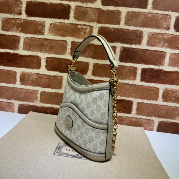 (image for) GUCCI Large shoulder bag with Interlocking G