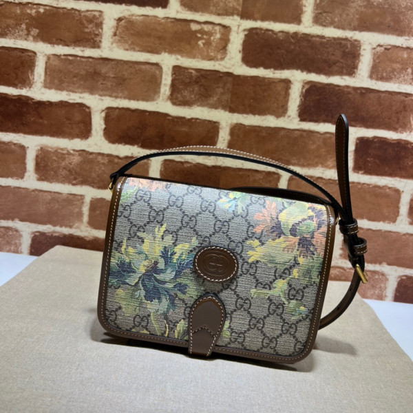 (image for) GUCCI Mini shoulder bag with Interlocking G