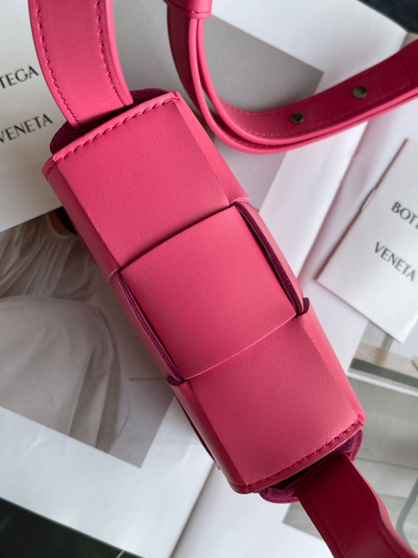(image for) BOTTEGA VENETA Candy mini Cassette-12*8*4cm