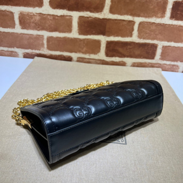 (image for) GUCCI GG matelassé leather shoulder bag
