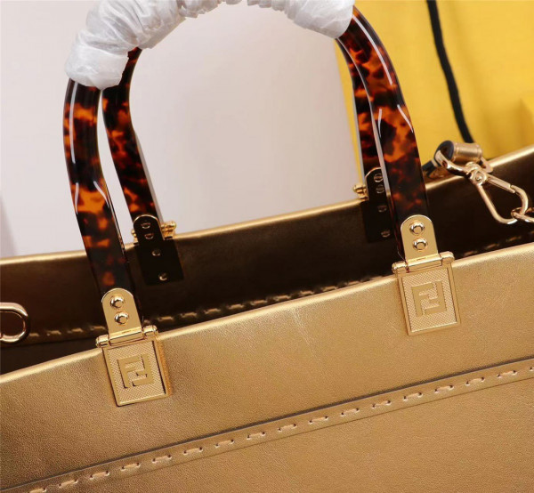 Fendi Sunshine Medium-35*17*31cm [Fendi567] CELINE CHANEL ACCESSORIES LOEWE SHOES LOUIS VUITTON DIRO YSL OTHER BRAND HANDBAGS BALENCIAGA BOTTEGA VENETA GOYARD HERMES BURBERRY VALENTINO GUCCI FENDI MIUMIU CHLOE PRADA BVLGARI SUITCASE NEW ARRIVAL 
