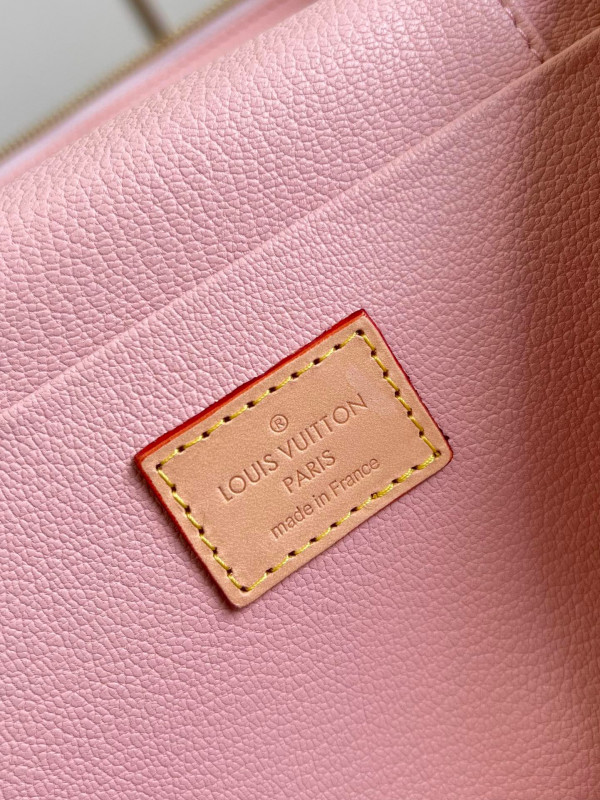 LOUIS VUITTON TOILETRY BAG [Louis1886] CELINE CHANEL ACCESSORIES LOEWE SHOES LOUIS VUITTON DIRO YSL OTHER BRAND HANDBAGS BALENCIAGA BOTTEGA VENETA GOYARD HERMES BURBERRY VALENTINO GUCCI FENDI MIUMIU CHLOE PRADA BVLGARI SUITCASE NEW ARRIVAL 