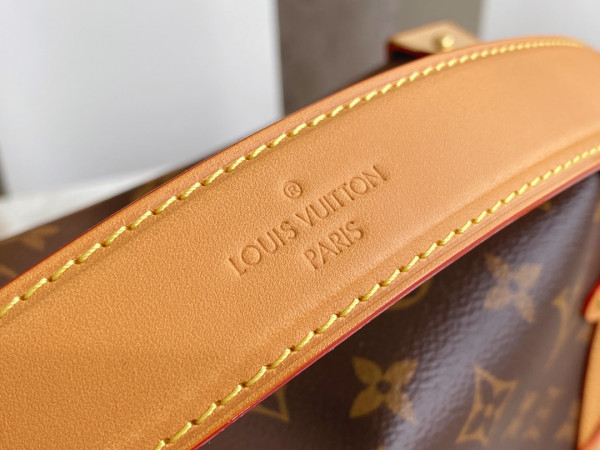 LOUIS VUITTON SIDE TRUNK MM [M46358] CELINE CHANEL ACCESSORIES LOEWE SHOES LOUIS VUITTON DIRO YSL OTHER BRAND HANDBAGS BALENCIAGA BOTTEGA VENETA GOYARD HERMES BURBERRY VALENTINO GUCCI FENDI MIUMIU CHLOE PRADA BVLGARI SUITCASE NEW ARRIVAL 