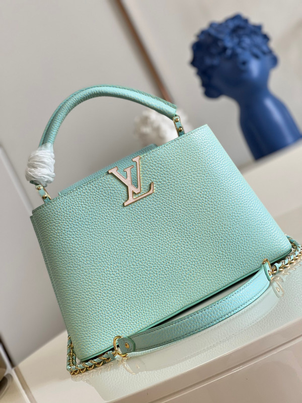 LOUIS VUITTON CAPUCINES MM [Louis1878] CELINE CHANEL ACCESSORIES LOEWE SHOES LOUIS VUITTON DIRO YSL OTHER BRAND HANDBAGS BALENCIAGA BOTTEGA VENETA GOYARD HERMES BURBERRY VALENTINO GUCCI FENDI MIUMIU CHLOE PRADA BVLGARI SUITCASE NEW ARRIVAL 