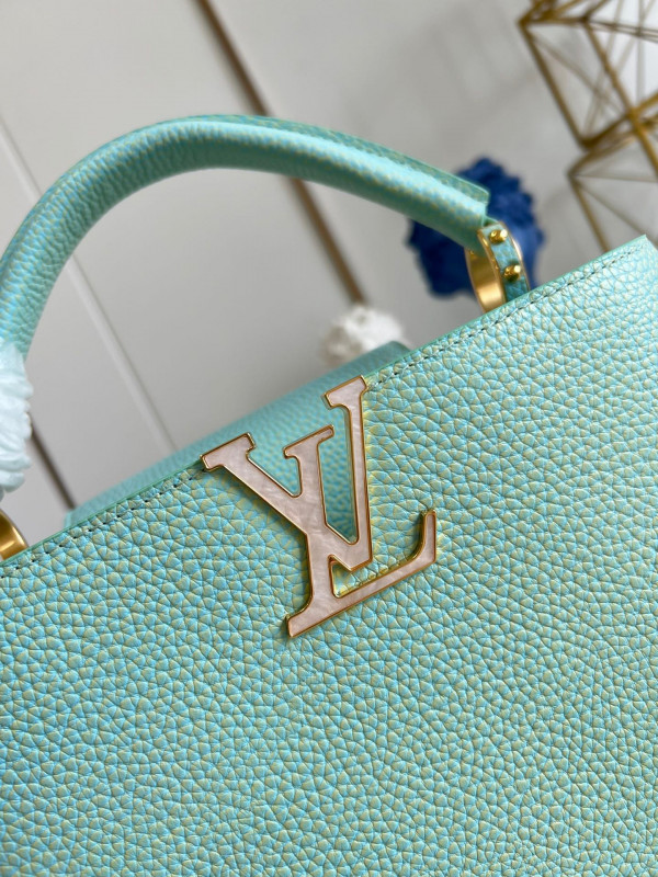 LOUIS VUITTON CAPUCINES MM [Louis1878] CELINE CHANEL ACCESSORIES LOEWE SHOES LOUIS VUITTON DIRO YSL OTHER BRAND HANDBAGS BALENCIAGA BOTTEGA VENETA GOYARD HERMES BURBERRY VALENTINO GUCCI FENDI MIUMIU CHLOE PRADA BVLGARI SUITCASE NEW ARRIVAL 