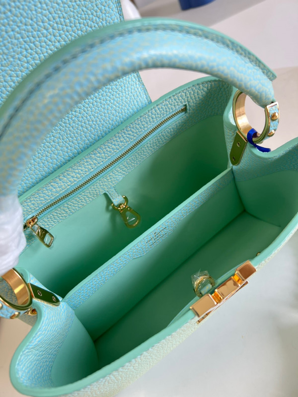 LOUIS VUITTON CAPUCINES MM [Louis1878] CELINE CHANEL ACCESSORIES LOEWE SHOES LOUIS VUITTON DIRO YSL OTHER BRAND HANDBAGS BALENCIAGA BOTTEGA VENETA GOYARD HERMES BURBERRY VALENTINO GUCCI FENDI MIUMIU CHLOE PRADA BVLGARI SUITCASE NEW ARRIVAL 