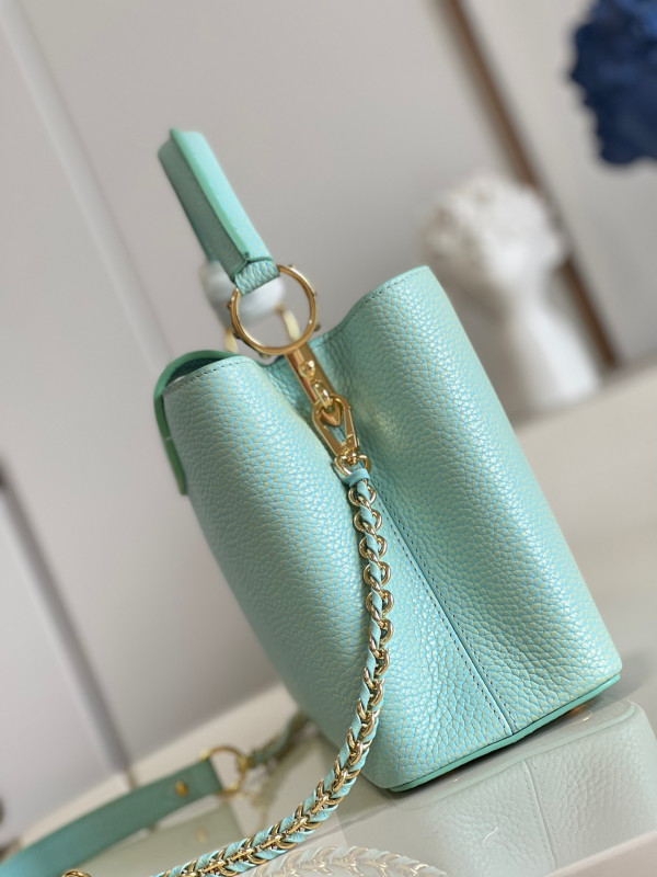 LOUIS VUITTON CAPUCINES MM [Louis1878] CELINE CHANEL ACCESSORIES LOEWE SHOES LOUIS VUITTON DIRO YSL OTHER BRAND HANDBAGS BALENCIAGA BOTTEGA VENETA GOYARD HERMES BURBERRY VALENTINO GUCCI FENDI MIUMIU CHLOE PRADA BVLGARI SUITCASE NEW ARRIVAL 