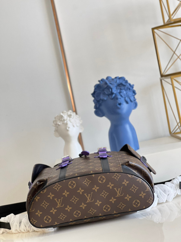 LOUIS VUITTON CHRISTOPHER BACKPACK [M46272] CELINE CHANEL ACCESSORIES LOEWE SHOES LOUIS VUITTON DIRO YSL OTHER BRAND HANDBAGS BALENCIAGA BOTTEGA VENETA GOYARD HERMES BURBERRY VALENTINO GUCCI FENDI MIUMIU CHLOE PRADA BVLGARI SUITCASE NEW ARRIVAL 