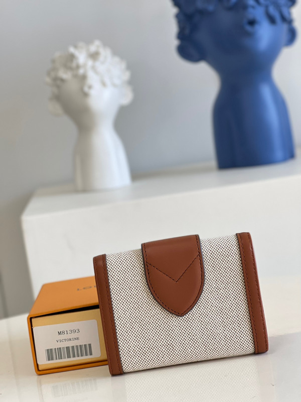(image for) LOUIS VUITTON PONT 9 COMPACT WALLET