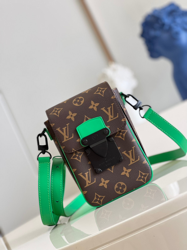 (image for) LOUIS VUITTON S-LOCK VERTICAL WEARABLE WALLET