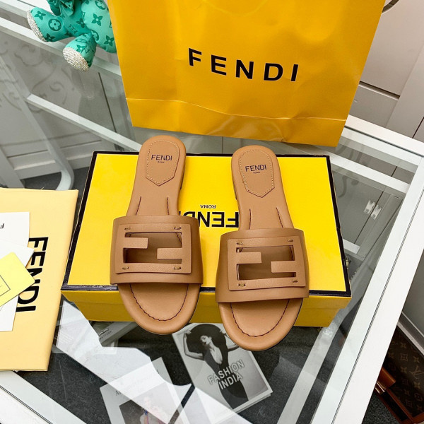 (image for) Fendi Signature