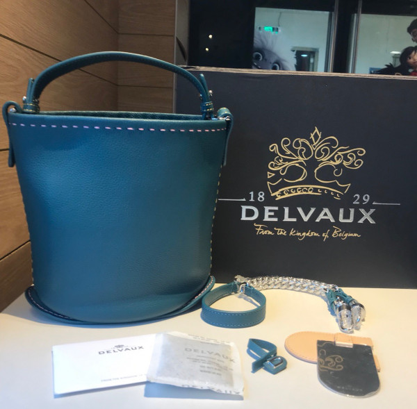 DELVAUX Pin Mini Bucket (image for) DELVAUX Pin Mini Bucket