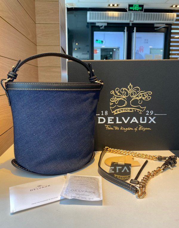 DELVAUX Pin Mini Bucket (image for) DELVAUX Pin Mini Bucket