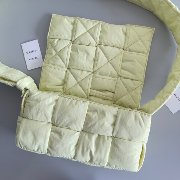 (image for) BOTTEGA VENETA Padded Tech Cassette