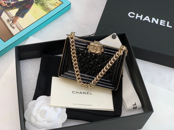 CL BOY MINAUDIERE [AP2884-6] CELINE CHANEL ACCESSORIES LOEWE SHOES LOUIS VUITTON DIRO YSL OTHER BRAND HANDBAGS BALENCIAGA BOTTEGA VENETA GOYARD HERMES BURBERRY VALENTINO GUCCI FENDI MIUMIU CHLOE PRADA BVLGARI SUITCASE NEW ARRIVAL 