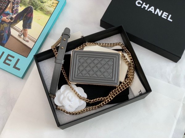 CL BOY MINAUDIERE [AP2884-4] CELINE CHANEL ACCESSORIES LOEWE SHOES LOUIS VUITTON DIRO YSL OTHER BRAND HANDBAGS BALENCIAGA BOTTEGA VENETA GOYARD HERMES BURBERRY VALENTINO GUCCI FENDI MIUMIU CHLOE PRADA BVLGARI SUITCASE NEW ARRIVAL 