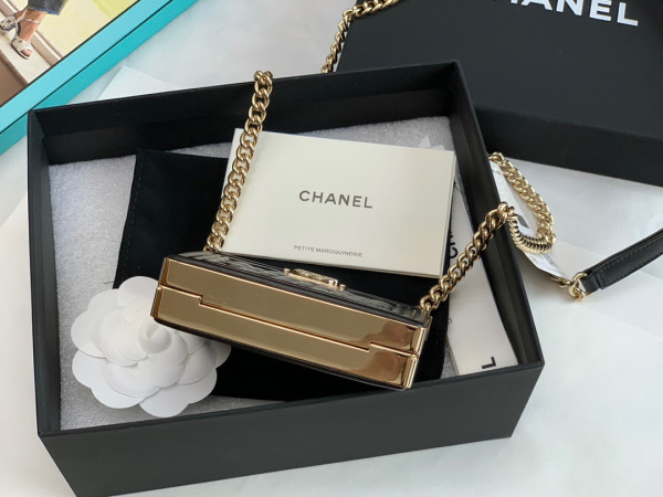 CL BOY MINAUDIERE [AP2884-3] CELINE CHANEL ACCESSORIES LOEWE SHOES LOUIS VUITTON DIRO YSL OTHER BRAND HANDBAGS BALENCIAGA BOTTEGA VENETA GOYARD HERMES BURBERRY VALENTINO GUCCI FENDI MIUMIU CHLOE PRADA BVLGARI SUITCASE NEW ARRIVAL 