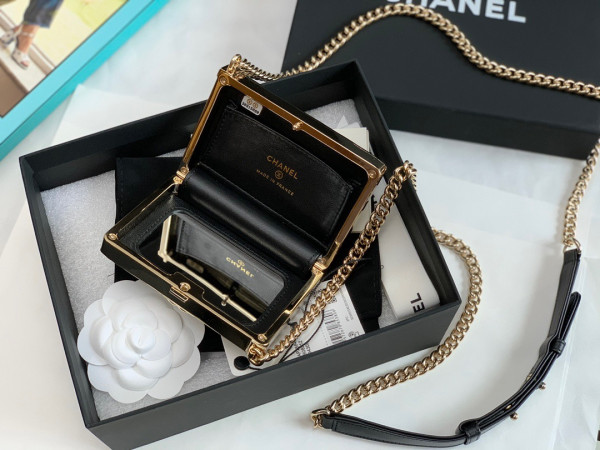 CL BOY MINAUDIERE [AP2884-3] CELINE CHANEL ACCESSORIES LOEWE SHOES LOUIS VUITTON DIRO YSL OTHER BRAND HANDBAGS BALENCIAGA BOTTEGA VENETA GOYARD HERMES BURBERRY VALENTINO GUCCI FENDI MIUMIU CHLOE PRADA BVLGARI SUITCASE NEW ARRIVAL 